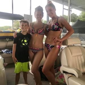 Meet your Posher, Janelle